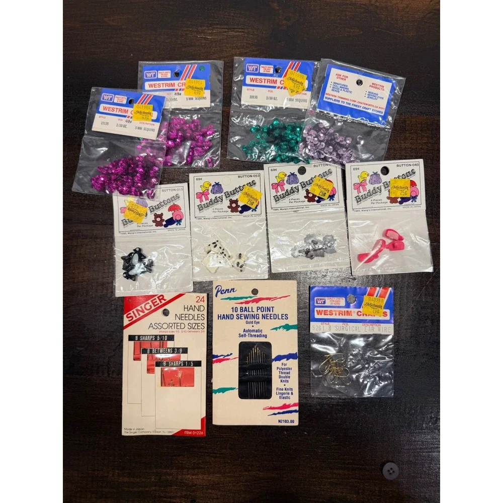 Assorted Craft Sewing Notions Sequins Buttons‎ Needles Buddy Buttons